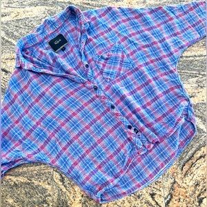 Unique Rails flannel small